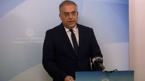 Θεοδωρικάκος: Αυστηροί έλεγχοι στο Δημόσιο - Ειδικά αν δεν σηκώνουν τα τηλέφωνα οι υπάλληλοι