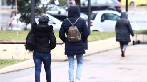 Καιρός: Βροχές και άνοδος της θερμοκρασίας σήμερα - Έρχεται βαρυχειμωνιά και τσουχτερό κρύο