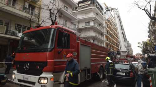 Τραγωδία στη Θεσσαλονίκη: Πέθανε και η μητέρα του 45χρονου που είχε πυρπολήσει τον πατέρα του
