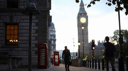 Το Λονδίνο θα δώσει βοήθεια 50 εκατομμυρίων στερλινών για τους Σύρους