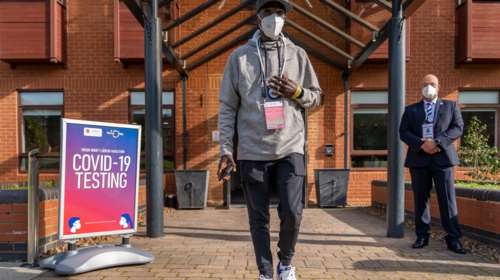 Πρόβλεψη σοκ: Για δέκα χρόνια θα σαρώνει τον κόσμο η βρετανική μετάλλαξη του κορονοίού