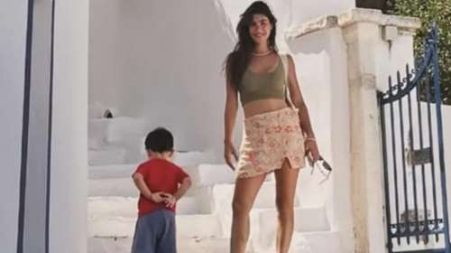 Xρύσα Μιχαλοπούλου: Φωτογραφίζει τον γιο της, Κίμωνα με τη σχολική τσάντα του