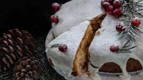 Αυτή η θεϊκή βασιλόπιτα με σαμπάνια, είναι αυτό που θέλετε για το φετινό ρεβεγιόν