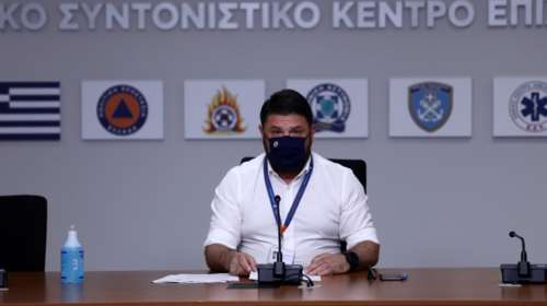 Χαρδαλιάς για τις πυρκαγιές στην Αττική: Ελπίζουμε να οριοθετήσουμε τη φωτιά τις επόμενες ώρες