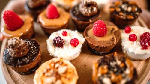 Εορτολόγιο: Ποια ονόματα γιορτάζουν σήμερα, Κυριακή 30 Ιουλίου