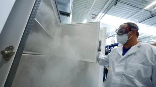 Κορονοϊός: Έτσι θα γίνει ο μαζικός εμβολιασμός στη Γερμανία - Μέχρι 2.400 άνθρωποι θα εμβολιάζονται την ημέρα