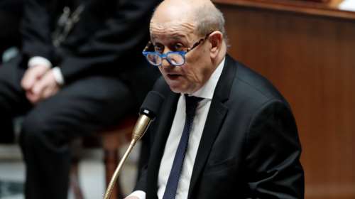 Γάλλος ΥΠΕΞ: Απαράδεκτη η χρήση των μεταναστών από την Τουρκία ως μέσο εκβιασμού