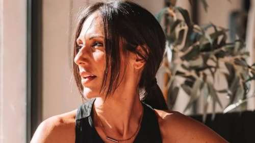 Η Ανθή Βούλγαρη στην κουζίνα της: Η συνταγή της για τυρόπιτα