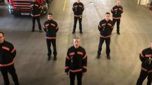 Το συγκινητικό μήνυμα των Άγγλων πυροσβεστών στους Ιταλούς συναδέλφους τους- Με το Bella Ciao