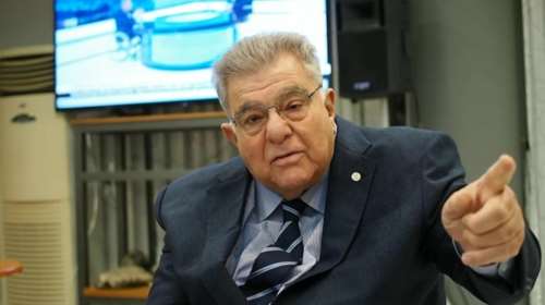 Πρόδρομος Εμφιετζόγλου: Νέο σφυρί για διώροφη οικοδομή του επιχειρηματία στο Φάληρο