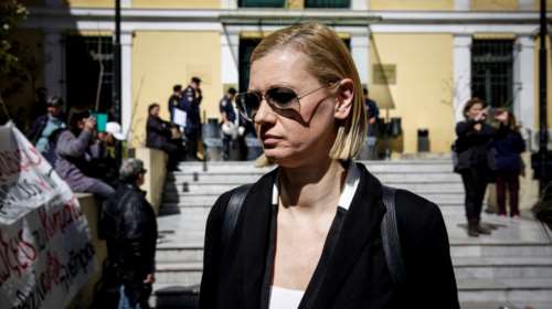 Χυδαία επίθεση Μακρή κατά Αντετοκούνμπο: &quot;Πάρε τον π@@@ και πίσω την ελληνική ιθαγένεια&quot;