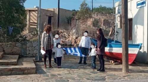 Πώς μια ιδιωτική εταιρεία υποκαθιστά το κράτος και στέλνει σχολείο δύο παιδιά της Γαύδου