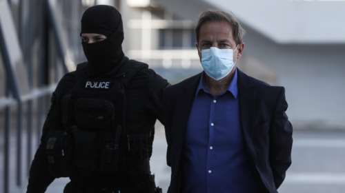 Δίκη Λιγνάδη: Είναι θύμα σκευωρίας πιστεύει ο αδελφός του - Αυτοί οι τύποι είναι &quot;βίζιτες&quot;, λέει ο Διονύσης Παναγιωτάκης