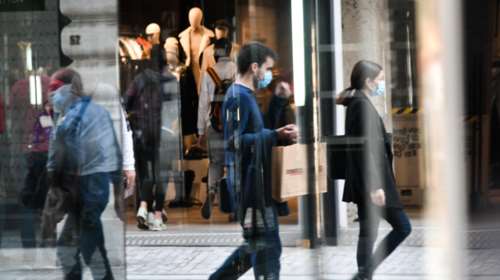 Κορονοϊός: Ασφυκτιά ξανά η Θεσσαλονίκη με 683 νέα κρούσματα - Σε &quot;κλοιό&quot; Αττική με 493 - Στο &quot;κόκκινο&quot; Δράμα, Σέρρες και Λάρισα