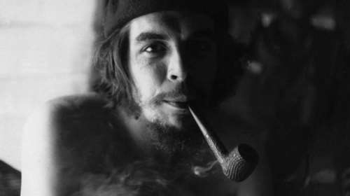 Η κόρη του Τσε Γκεβάρα, Αλέιδα, σε συναυλία στον Λυκαβηττό