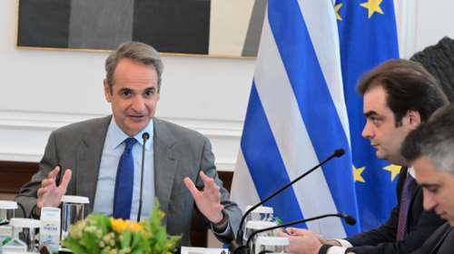 Μητσοτάκης: Το ΕΣΥ γίνεται πιο ανθρώπινο και αποτελεσματικό - Ανακαινίζονται νοσοκομεία, αναβαθμίζονται οι αμοιβές γιατρών