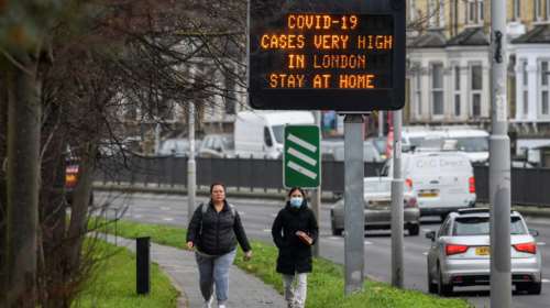 Κορονοϊός: Η μετάλλαξη του ιού σαρώνει τη Βρετανία -  Πρωτοφανή επίπεδα μόλυνσης με 53.135 κρούσματα σε 24 ώρες