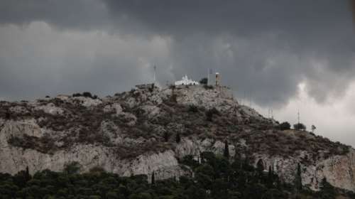 Κακοκαιρία Θάλεια: 10.000 κεραυνοί σε μια μέρα - Τι καιρό θα κάνει αύριο