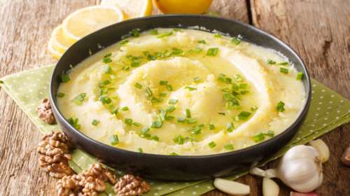 Ακης Πετρετζίκης: Tips για την πιο γευστική σκορδαλιά - Πώς θα τη φτιάξετε