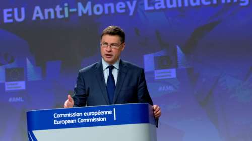 Ξέπλυμα μαύρου χρήματος: Το σχέδιο καταπολέμησης της ΕΕ - Οι έξι πυλώνες