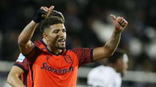 ΠΑΟΚ: Συμφωνία με Ντόουγκλας