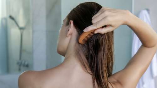 Τριχόπτωση: Τα αίτια και πώς θα την προλάβουμε