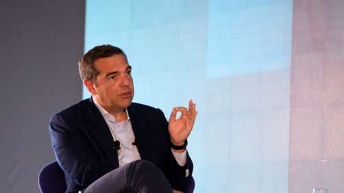 Η Κυβέρνηση απαντά στον Τσίπρα για τον &quot;υπηρεσιακό πρωθυπουργό&quot;: Πολιτικός παραλογισμός - Θα γεννούσε εθνικούς κινδύνους