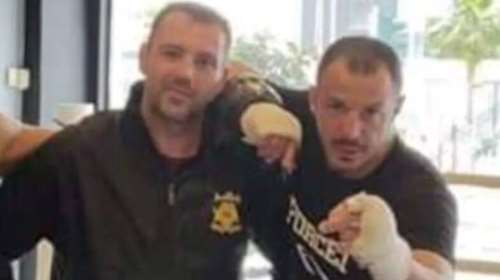 Πάτρα: Οι φίλοι του Μπερδέση αποχαιρετούν τον Χάρη Κοντογιώργη με κοινές φωτογραφίες τους [εικόνες]