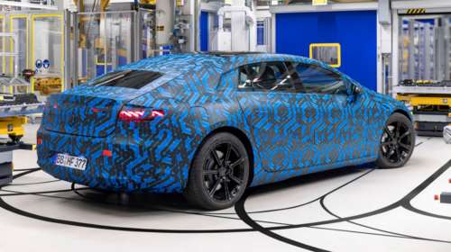 H Mercedes αποκαλύπτει τον σχεδιασμό της ηλεκτρικής EQS