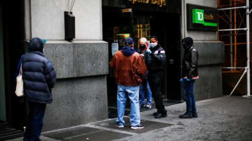 Ένας στους δέκα Νεοϋορκέζους φέρει αντισώματα του κορονοϊού, σύμφωνα με μελέτη