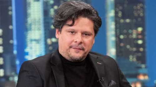 Ο Λευτέρης Χαρίτος ξεκαθαρίζει τι συμβαίνει με τη &quot;Μάγισσα&quot; φέτος