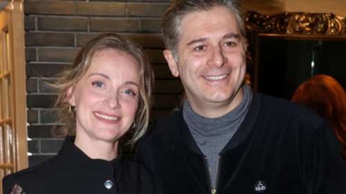 O Αλέξανδρος Μπουρδούμης στο πλευρό της Λένας Δροσάκη