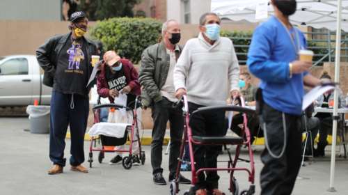 Κορονοϊός: Οι ΗΠΑ θα μπορούσαν να έχουν αποτρέψει το 40% των θανάτων