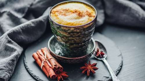 Ο κουρκουμάς στη διατροφή μας: Τα οφέλη του και ο συνδυασμός για μέγιστη απόδοση