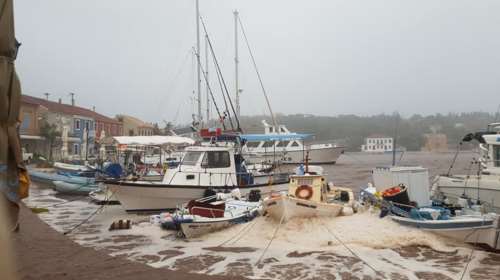 Τριάντα εννέα σκάφη βυθίστηκαν από την κακοκαιρία στην Ιθάκη