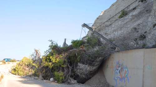 Σεισμός στην Ελασσόνα: Εγιναν κατολισθήσεις στο δρόμο Λάρισα-Ελασσονα