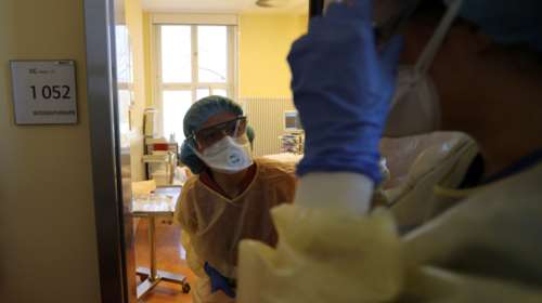 Κορονοϊός: Έσπασε το φράγμα των 2.000 θανάτων η Γερμανία