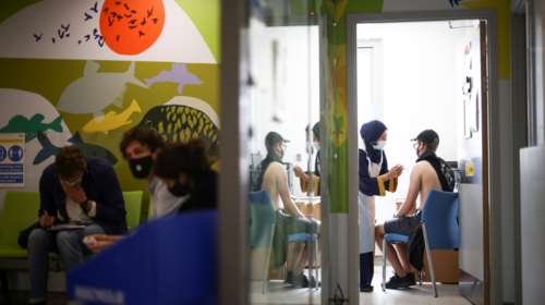 ΕΕ: Συμβόλαιο με την αμερικανική Novavax για την προαγορά 200 εκατ. δόσεων εμβολίου κατά του κορονοϊού