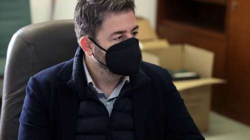 Ανδρουλάκης: Απέτυχε ο κ. Τσίπρας, αποτυγχάνει ο κ. Μητσοτάκης - Δεν πρέπει να αλλάξουν τα πράγματα;