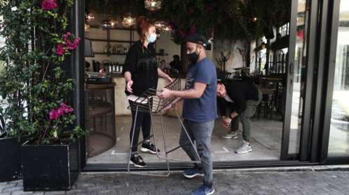 Μπήκαν οι υπογραφές για την ενίσχυση της εστίασης: Οι αιτήσεις ξεκινούν την Παρασκευή