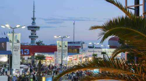 ΔΕΘ: Με σημαίες της Επανάστασης του 1821 θα σημαιοστολιστεί η Θεσσαλονίκη