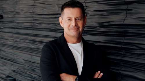 Ο ΟΠΑΠ απορροφάται από τον κολοσσό της Allwyn και "βλέπει" διεθνή χρηματιστήρια - Σε Λουξεμβούργο και Ελβετία η νέα έδρα