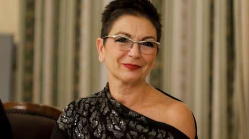 Αθώα η σύζυγος του Γιάννη Στουρνάρα για την δήθεν ανάθεση από το ΚΕΕΛΠΝΟ του eHealth Forum 2014