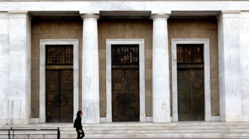 Και όμως: Τον Οκτώβριο καταγράφηκε αύξηση των καταθέσεων, αν και μειωμένη