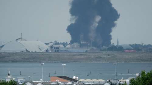 Σε &quot;καραντίνα&quot; πάλι η Βενετία μετά από φωτιά σε εγκαταστάσεις εταιρίας του χημικού τομέα