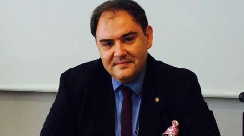 Αισιοδοξία από Σαρηγιάννη: Αποκλιμάκωση στα κρούσματα κορονοϊού - Κάτω από τη μονάδα ο δείκτης R