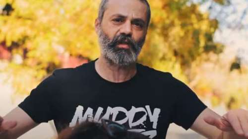 Οδυσσέας Τσιαμπόκαλος - Σπαρακτική κραυγή της μητέρας του ράπερ: Να βρεθεί αυτός που σκότωσε το παιδί μου