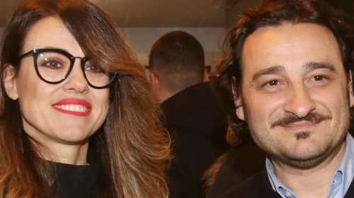 Λίνα Πρίντζου: Απογείωσε το total black look, σε σπάνια βραδινή έξοδο με τον Βασίλη Χαραλαμπόπουλο