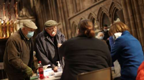 Β. Παπαευαγγέλου: Τι είπε για τους 23 νεκρούς Νορβηγούς που είχαν κάνει το εμβόλιο