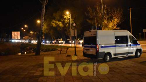 Τρελή καταδίωξη στην Εύβοια για οδηγό που δεν σταμάτησε: Τον κυνηγούσαν από τη Χαλκίδα ως το Σχηματάρι